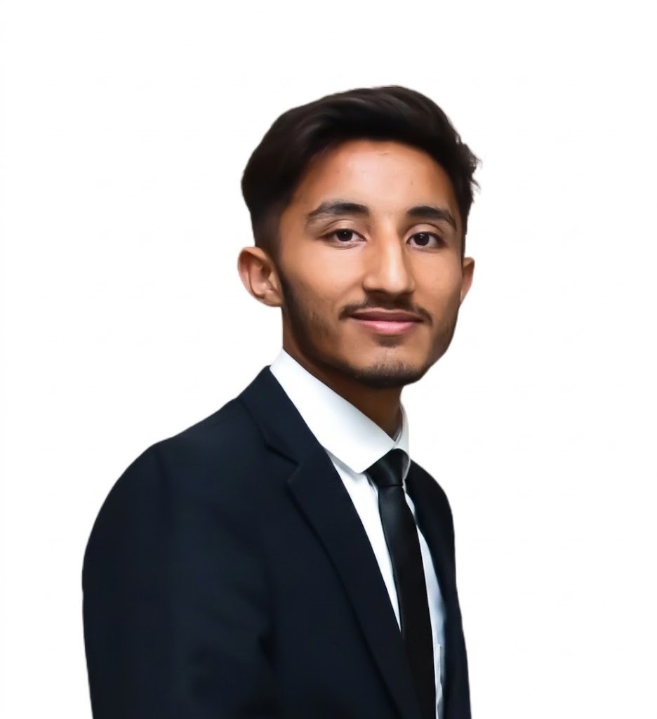 Aqib Shehzad, Junior Associate